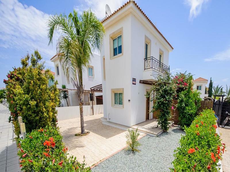 Ayia Napa Holiday Villa 036 ภายนอก รูปภาพ